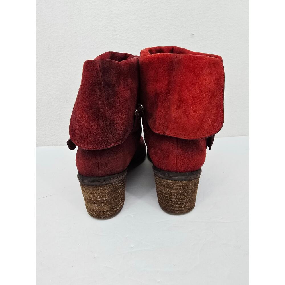 Donald J. Pliner Danee Women's Fold-Over Suede Red Heeled Booties Red 8 - Picture 6 of 8